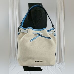 Michael Kors Maeve Canvas Ivory and Pacific Blue Leather Bucket Bag Nwt